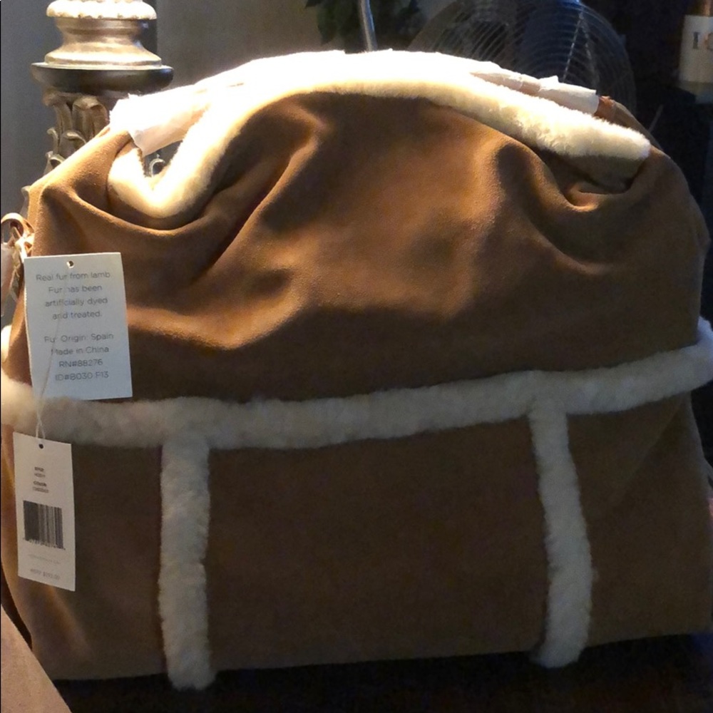 UGG TOTE